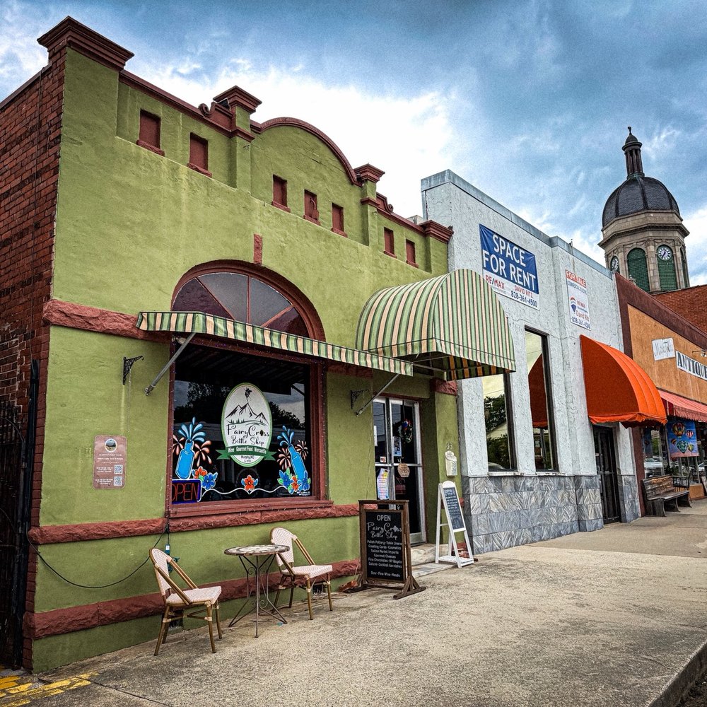 Restaurant outing in Murphy, North Carolina